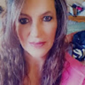 Meet your Posher, Dayna